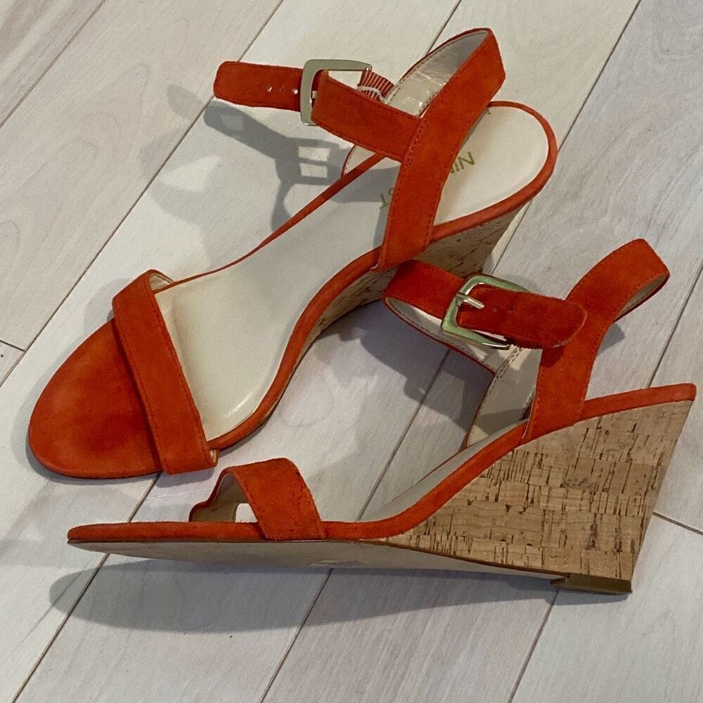 Nine West Women's Kiani Leather Wedge Sandals Wood Orange Size 8M